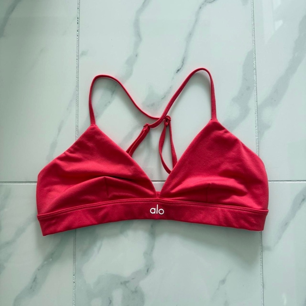 Alo Splendor Bra candy red New without tags